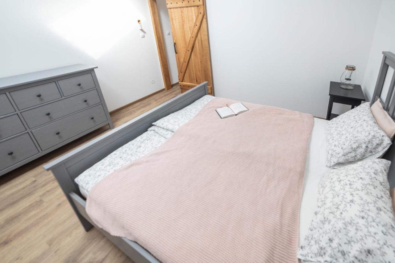 Babyky Apartmany Jindrichuv Hradec Exterior photo